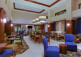 Hampton Inn & Suites Fredericksburg South 5