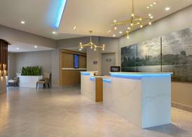 Embassy Suites By Hilton Montreal Airport 3