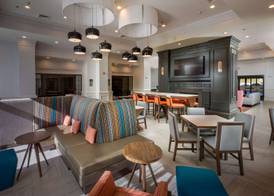 Hampton Inn & Suites Asheville Airport 3