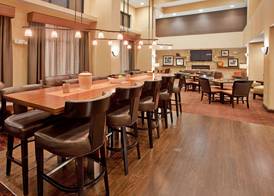 Hampton Inn & Suites Aberdeen 3