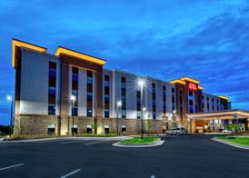 Hampton Inn & Suites Culpeper 2