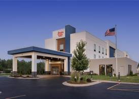 Hampton Inn & Suites Moline-Quad City Int'l Aprt 2