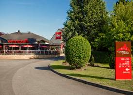 ibis Senlis 3