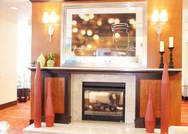 Hilton Garden Inn Falls Church 4