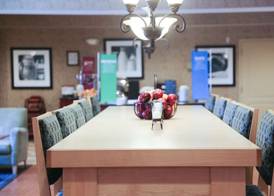 Hampton Inn Morehead 5