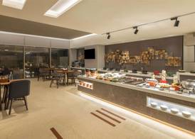 ibis Mumbai Airport - An Accor Brand 4
