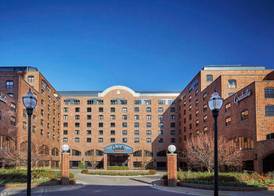 Graduate by Hilton Minneapolis 4