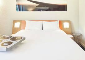 ibis Styles Marseille Aéroport 5