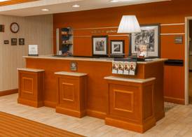 Hampton Inn Goshen 5