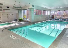 Hilton Garden Inn Calgary Downtown 4