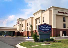 Hampton Inn & Suites Murray 4