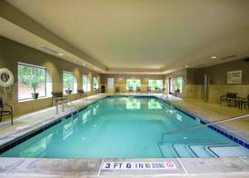 Hampton Inn & Suites Flowery Branch Lake Lanier 4