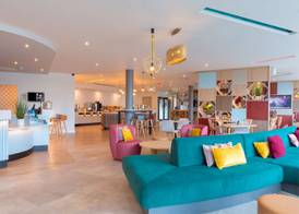 Hampton by Hilton Ashford International 5