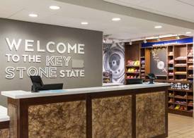 Hampton Inn & Suites Pittsburgh/Waterfront-West Homestead 4