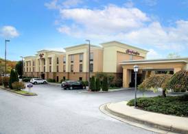 Hampton Inn Lewisburg, WV 3
