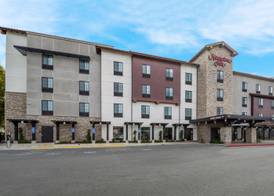 Hampton Inn Concord 2