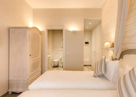 Casa Tua Vaticano Guest House 4