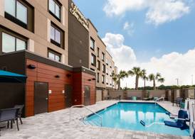 Hampton Inn & Suites Alachua I-75, FL 2