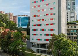 Hampton by Hilton Medellin 2