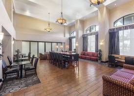 Hampton Inn & Suites Lodi 5
