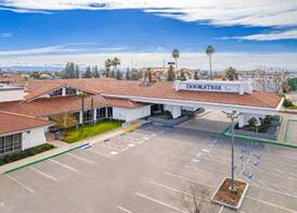 DoubleTree by Hilton Bakersfield 3