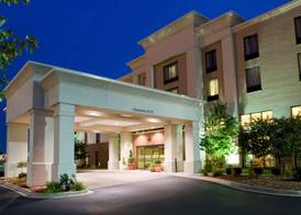 Hampton Inn & Suites Cincinnati-Union Centre 5