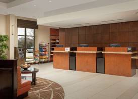 DoubleTree by Hilton Sterling - Dulles Airport 2