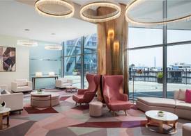 Hilton Dubai Creek Hotel & Residences 3