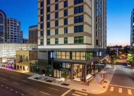 Hilton Garden Inn Austin University Capitol District 2