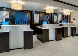 Embassy Suites by Hilton St. Louis Airport 2