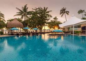 Centara Grand Beach Resort Phuket 3