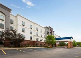 Hampton Inn & Suites Saginaw 2