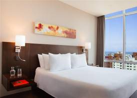 NH Collection Royal Smartsuites 3