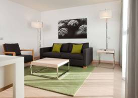 DoubleTree by Hilton Girona 5