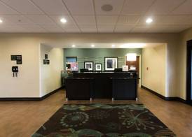 Hampton Inn & Suites Middlebury 4