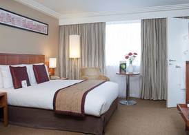 Crowne Plaza LEEDS by IHG 4