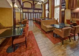 Hampton Inn & Suites Corsicana 5