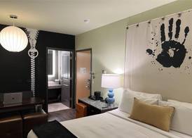 ACME Hotel Chicago, Outset Collection by Hilton 5