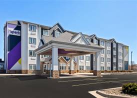 Spark by Hilton Rochester South 2