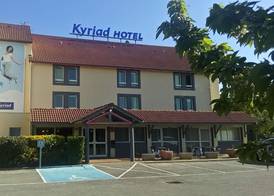 Kyriad Lyon Est - Saint Bonnet De Mure 2