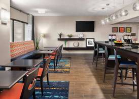 Hampton Inn Austin North 5
