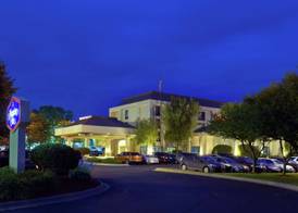 Hampton Inn Rockford 3
