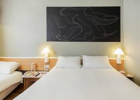 Ibis Granada 5