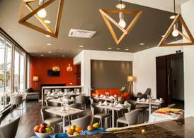 DoubleTree by Hilton Bogota Parque 93 4
