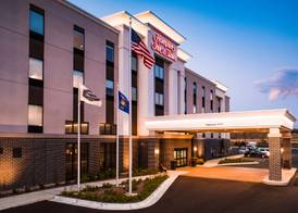 Hampton Inn and Suites at Wisconsin Dells Lake Delton 2