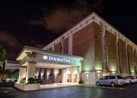 DoubleTree by Hilton Montgomery Downtown 5