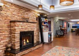 Hampton Inn South Hill 5