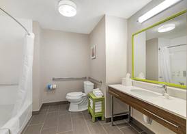 Hampton Inn Junction City 5
