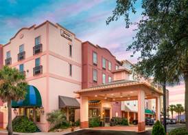 Hampton Inn & Suites Amelia Island-Historic Harbor Front 2