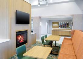 Hampton Inn & Suites-Austin Airport 4
